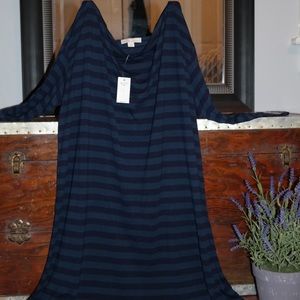 NWT large gap maternity striped tunic